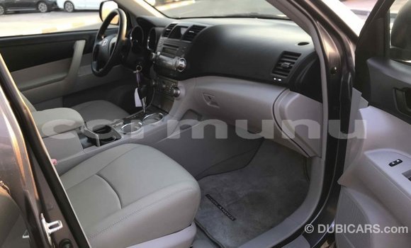 Buy Import Toyota Highlander Other Car in Import - Dubai in Region of Bouenza Buy Import Toyota Highlander Other Car in Import - Dubai in Region of Bouenza