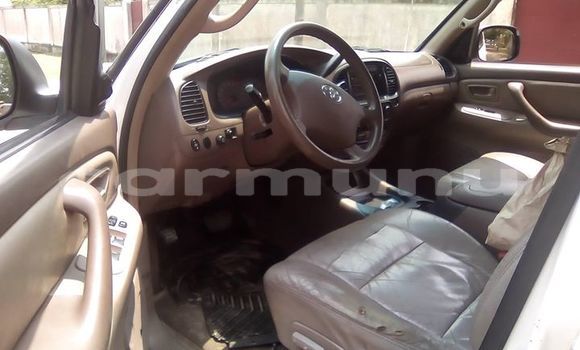 Buy Used Toyota Sequoia White Car in Black Point in Kouilou region Buy Used Toyota Sequoia White Car in Black Point in Kouilou region