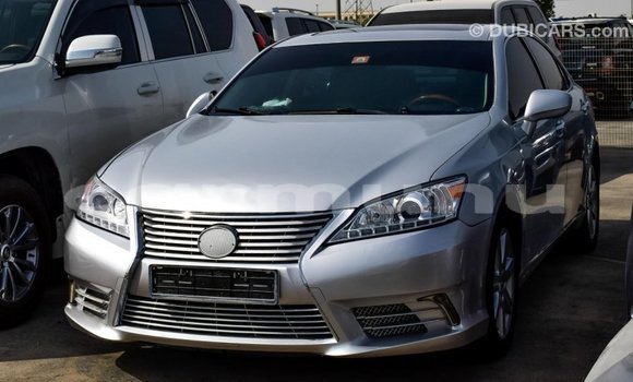 Buy Import Lexus ES Other Car in Import - Dubai in Region of Bouenza Buy Import Lexus ES Other Car in Import - Dubai in Region of Bouenza