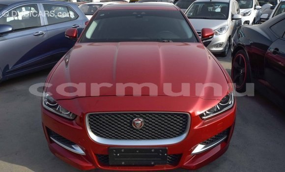Acheter Import Voiture Jaguar XE Rouge à Import - Dubai, Région de la Bouenza Acheter Import Voiture Jaguar XE Rouge à Import - Dubai, Région de la Bouenza