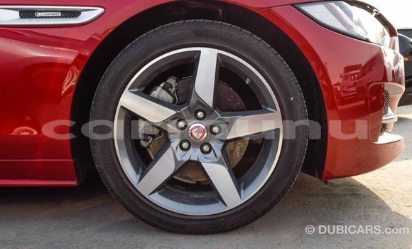 Acheter Import Voiture Jaguar XE Rouge à Import - Dubai, Région de la Bouenza Acheter Import Voiture Jaguar XE Rouge à Import - Dubai, Région de la Bouenza