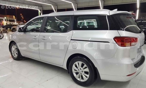 Buy Import Kia Carnival Other Car in Import - Dubai in Region of Bouenza Buy Import Kia Carnival Other Car in Import - Dubai in Region of Bouenza