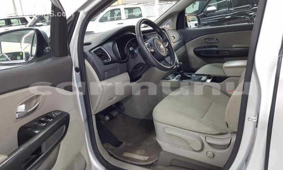 Buy Import Kia Carnival Other Car in Import - Dubai in Region of Bouenza Buy Import Kia Carnival Other Car in Import - Dubai in Region of Bouenza