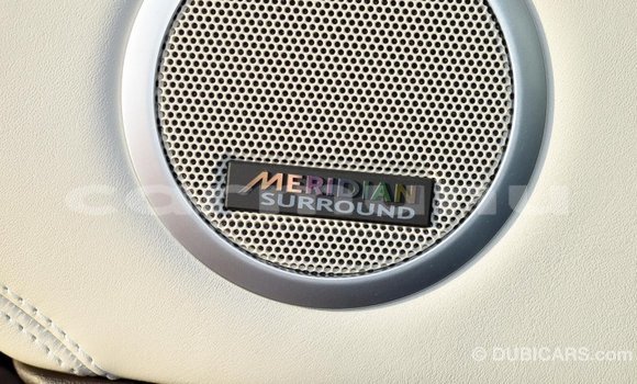 Buy Import Land Rover Discovery Other Car in Import - Dubai in Region of Bouenza Buy Import Land Rover Discovery Other Car in Import - Dubai in Region of Bouenza