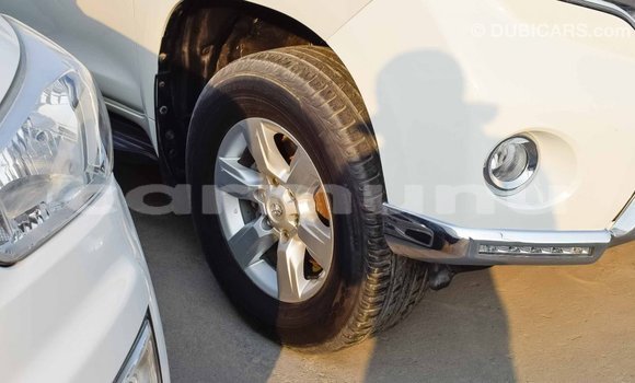 Acheter Import Voiture Toyota Prado Blanc à Import - Dubai, Région de la Bouenza Acheter Import Voiture Toyota Prado Blanc à Import - Dubai, Région de la Bouenza