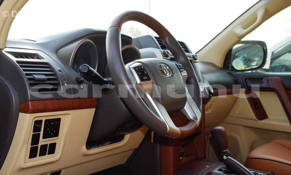 Buy Import Toyota Prado White Car in Import - Dubai in Region of Bouenza Buy Import Toyota Prado White Car in Import - Dubai in Region of Bouenza