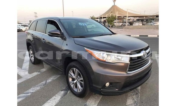 Acheter Import Voiture Toyota Highlander Autre à Import - Dubai, Région de la Bouenza Acheter Import Voiture Toyota Highlander Autre à Import - Dubai, Région de la Bouenza