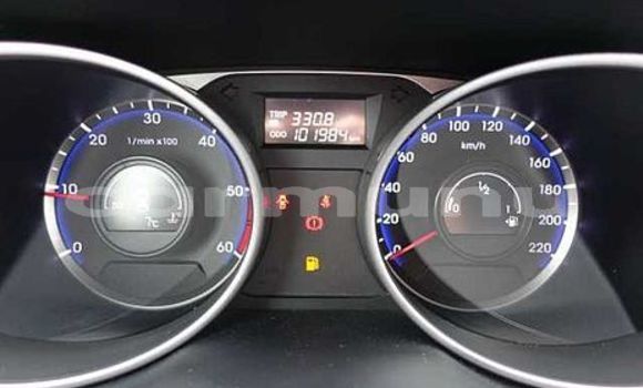 Buy Used Hyundai ix35 Silver Car in Madingou in Region of Bouenza Buy Used Hyundai ix35 Silver Car in Madingou in Region of Bouenza