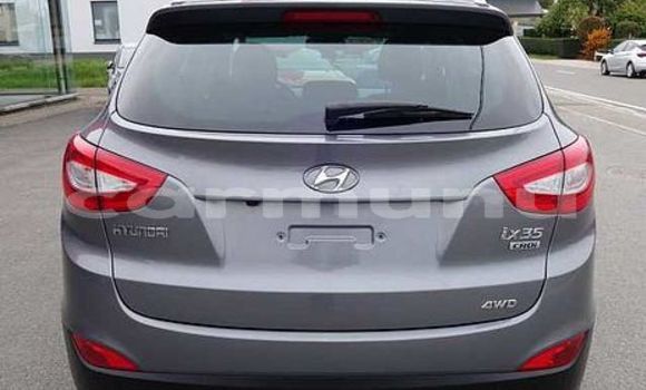 Buy Used Hyundai ix35 Silver Car in Madingou in Region of Bouenza Buy Used Hyundai ix35 Silver Car in Madingou in Region of Bouenza