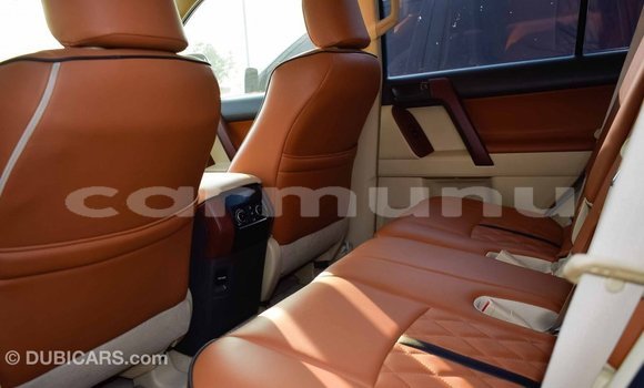 Buy Import Toyota Prado White Car in Import - Dubai in Region of Bouenza Buy Import Toyota Prado White Car in Import - Dubai in Region of Bouenza