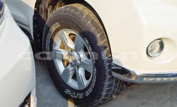 Buy Import Toyota Prado White Car in Import - Dubai in Region of Bouenza Buy Import Toyota Prado White Car in Import - Dubai in Region of Bouenza