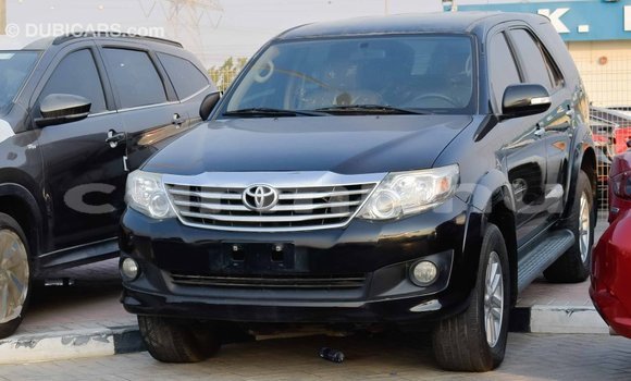 Buy Import Toyota Fortuner Black Car in Import - Dubai in Region of Bouenza Buy Import Toyota Fortuner Black Car in Import - Dubai in Region of Bouenza