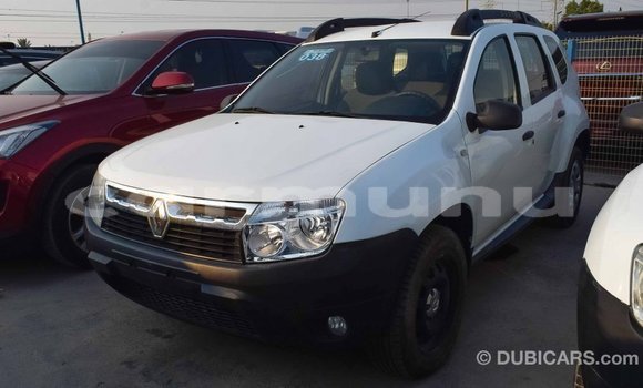 Buy Import Renault Duster White Car in Import - Dubai in Region of Bouenza Buy Import Renault Duster White Car in Import - Dubai in Region of Bouenza