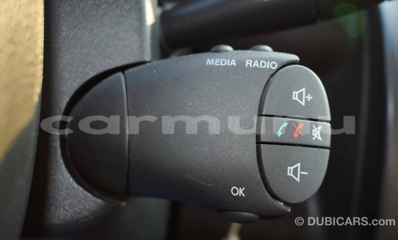 Acheter Import Voiture Renault Duster Blanc à Import - Dubai, Région de la Bouenza Acheter Import Voiture Renault Duster Blanc à Import - Dubai, Région de la Bouenza