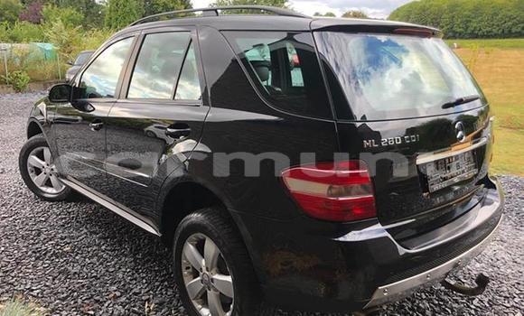 Buy Used Mercedes-Benz ML–Class Black Car in Brazzaville in Municipality of Brazzaville Buy Used Mercedes-Benz ML–Class Black Car in Brazzaville in Municipality of Brazzaville