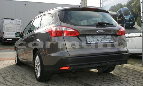 Buy Used Ford Focus Beige Car in Black Point in Kouilou region Buy Used Ford Focus Beige Car in Black Point in Kouilou region