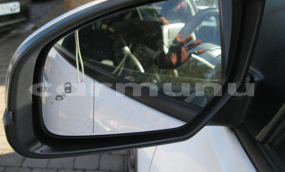 Buy Used Honda Civic White Car in Black Point in Kouilou region Buy Used Honda Civic White Car in Black Point in Kouilou region