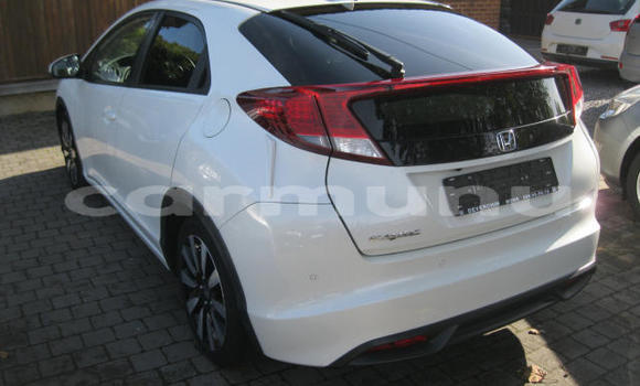 Buy Used Honda Civic White Car in Black Point in Kouilou region Buy Used Honda Civic White Car in Black Point in Kouilou region