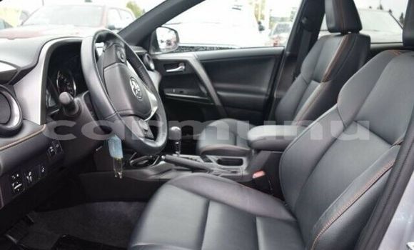 Buy Used Toyota RAV4 Silver Car in Brazzaville in Municipality of Brazzaville Buy Used Toyota RAV4 Silver Car in Brazzaville in Municipality of Brazzaville