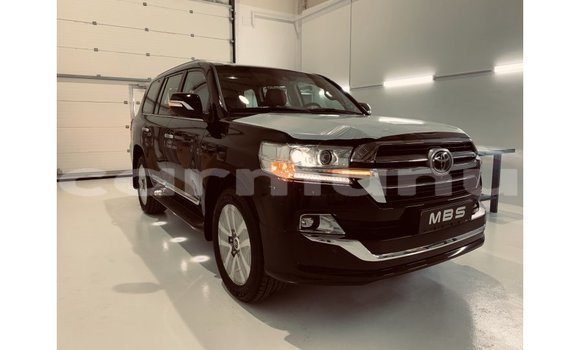 Buy Import Toyota Land Cruiser Black Car in Import - Dubai in Region of Bouenza Buy Import Toyota Land Cruiser Black Car in Import - Dubai in Region of Bouenza