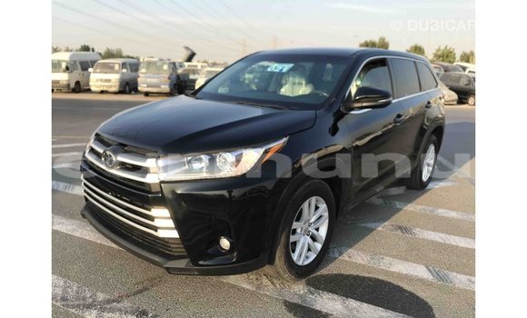 Buy Import Toyota Highlander Black Car in Import - Dubai in Region of Bouenza Buy Import Toyota Highlander Black Car in Import - Dubai in Region of Bouenza