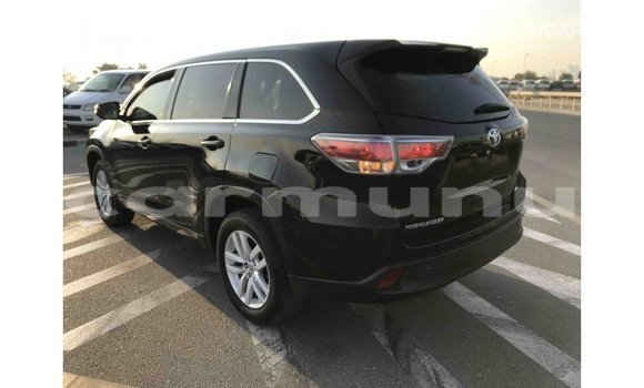 Buy Import Toyota Highlander Black Car in Import - Dubai in Region of Bouenza Buy Import Toyota Highlander Black Car in Import - Dubai in Region of Bouenza