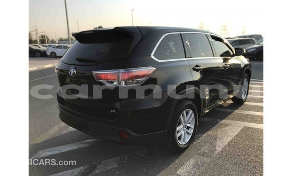 Buy Import Toyota Highlander Black Car in Import - Dubai in Region of Bouenza Buy Import Toyota Highlander Black Car in Import - Dubai in Region of Bouenza