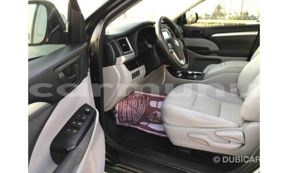 Buy Import Toyota Highlander Black Car in Import - Dubai in Region of Bouenza Buy Import Toyota Highlander Black Car in Import - Dubai in Region of Bouenza