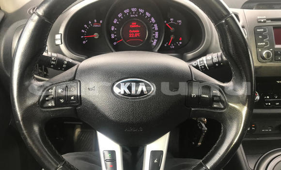 Buy Used Kia Sportage Black Car in Dolisie in Niari Region Buy Used Kia Sportage Black Car in Dolisie in Niari Region