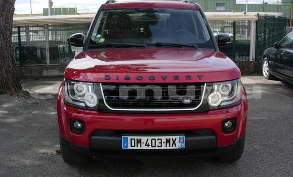 Buy Used Land Rover Discovery Red Car in Kinkala in pool Buy Used Land Rover Discovery Red Car in Kinkala in pool