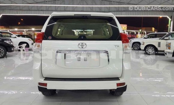 Buy Import Toyota Prado White Car in Import - Dubai in Region of Bouenza Buy Import Toyota Prado White Car in Import - Dubai in Region of Bouenza