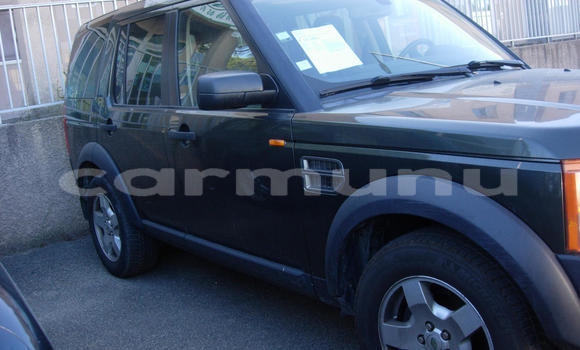 Buy Used Land Rover Discovery Green Car in Madingou in Region of Bouenza Buy Used Land Rover Discovery Green Car in Madingou in Region of Bouenza