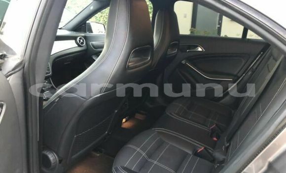 Buy Used Mercedes-Benz 200 Other Car in Ouesso in Sangha Buy Used Mercedes-Benz 200 Other Car in Ouesso in Sangha