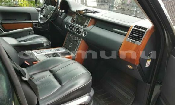 Buy Used Land Rover Range Rover Green Car in Sibiti in Lékoumou Buy Used Land Rover Range Rover Green Car in Sibiti in Lékoumou