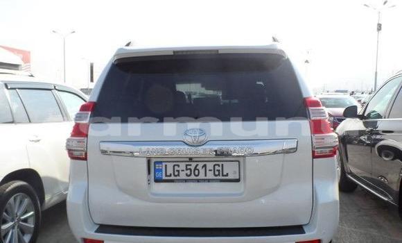 Acheter Occasion Voiture Toyota Prado Blanc à Brazzaville, Commune de Brazzaville Acheter Occasion Voiture Toyota Prado Blanc à Brazzaville, Commune de Brazzaville