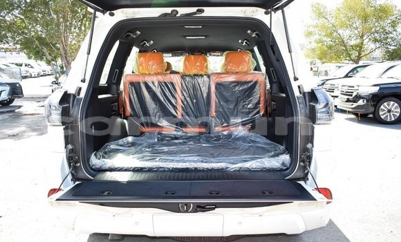 Buy Import Lexus LX White Car in Import - Dubai in Region of Bouenza Buy Import Lexus LX White Car in Import - Dubai in Region of Bouenza