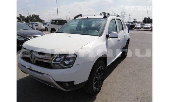 Buy Import Renault Duster White Car in Import - Dubai in Region of Bouenza Buy Import Renault Duster White Car in Import - Dubai in Region of Bouenza
