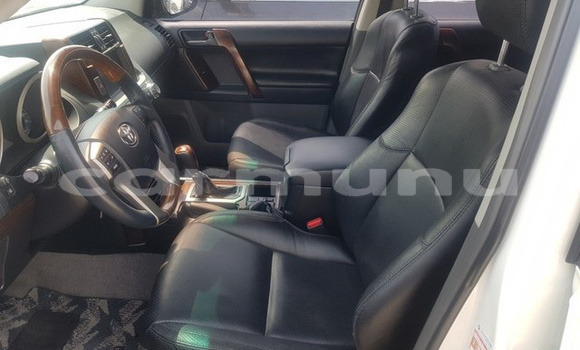 Buy Used Toyota Prado White Car in Black Point in Kouilou region Buy Used Toyota Prado White Car in Black Point in Kouilou region