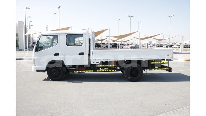 Big with watermark mitsubishi carisma r%c3%a9gion de la bouenza import dubai 1988