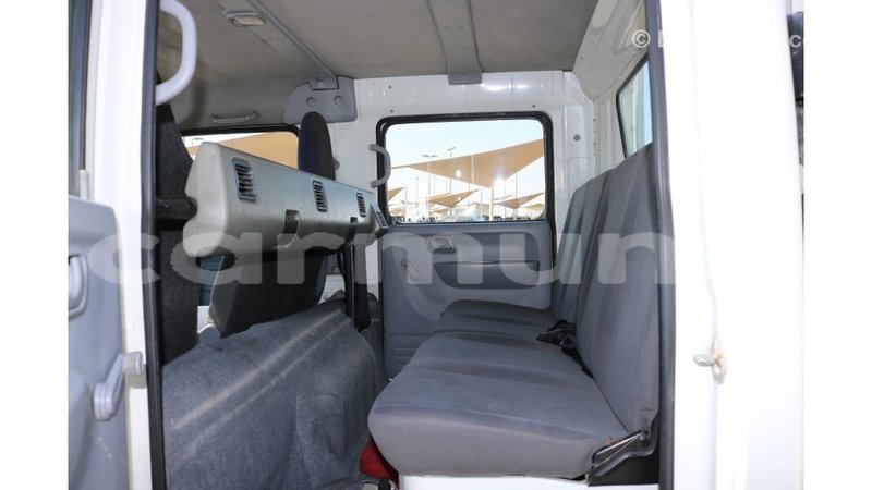 Big with watermark mitsubishi carisma r%c3%a9gion de la bouenza import dubai 1988