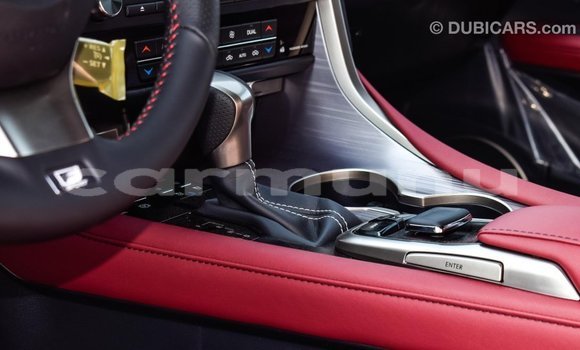 Acheter Import Voiture Lexus RX 300 Blanc à Import - Dubai, Région de la Bouenza Acheter Import Voiture Lexus RX 300 Blanc à Import - Dubai, Région de la Bouenza