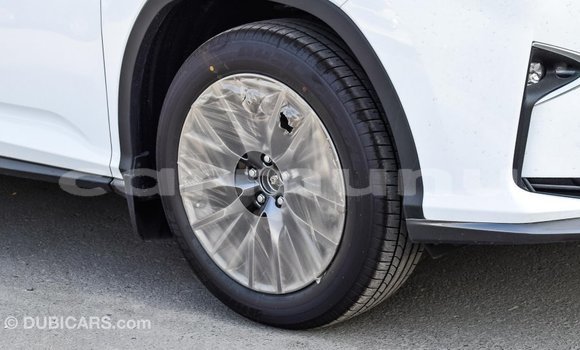 Acheter Import Voiture Lexus RX 300 Blanc à Import - Dubai, Région de la Bouenza Acheter Import Voiture Lexus RX 300 Blanc à Import - Dubai, Région de la Bouenza