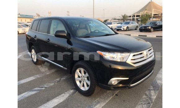 Buy Import Toyota Highlander Black Car in Import - Dubai in Region of Bouenza Buy Import Toyota Highlander Black Car in Import - Dubai in Region of Bouenza