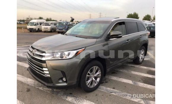 Acheter Import Voiture Toyota Highlander Autre à Import - Dubai, Région de la Bouenza Acheter Import Voiture Toyota Highlander Autre à Import - Dubai, Région de la Bouenza