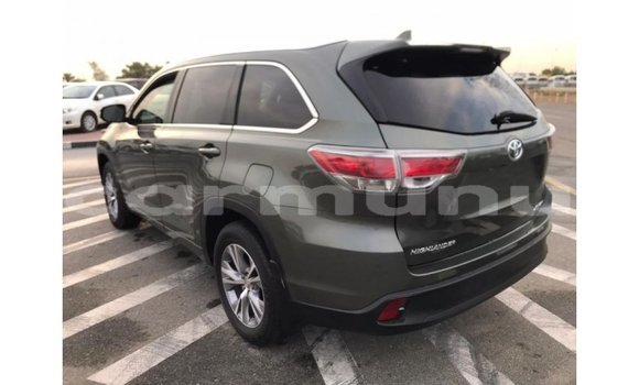 Acheter Import Voiture Toyota Highlander Autre à Import - Dubai, Région de la Bouenza Acheter Import Voiture Toyota Highlander Autre à Import - Dubai, Région de la Bouenza