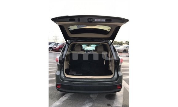 Acheter Import Voiture Toyota Highlander Autre à Import - Dubai, Région de la Bouenza Acheter Import Voiture Toyota Highlander Autre à Import - Dubai, Région de la Bouenza