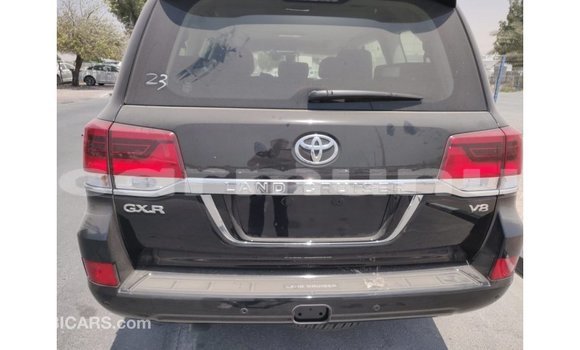 Buy Import Toyota Land Cruiser Other Car in Import - Dubai in Region of Bouenza Buy Import Toyota Land Cruiser Other Car in Import - Dubai in Region of Bouenza
