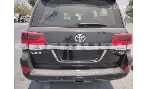 Buy Import Toyota Land Cruiser Other Car in Import - Dubai in Region of Bouenza Buy Import Toyota Land Cruiser Other Car in Import - Dubai in Region of Bouenza