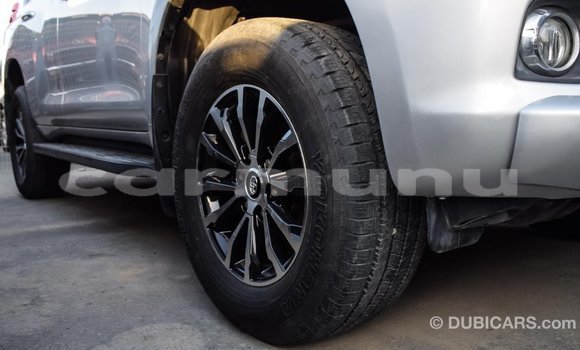 Buy Import Toyota Prado Other Car in Import - Dubai in Region of Bouenza Buy Import Toyota Prado Other Car in Import - Dubai in Region of Bouenza