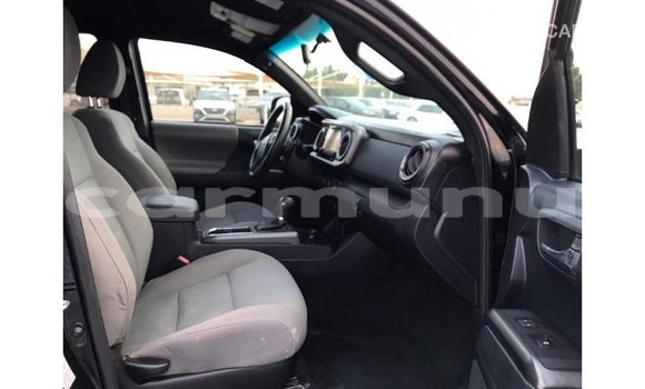 Buy Import Toyota Tacoma Black Car in Import - Dubai in Region of Bouenza Buy Import Toyota Tacoma Black Car in Import - Dubai in Region of Bouenza